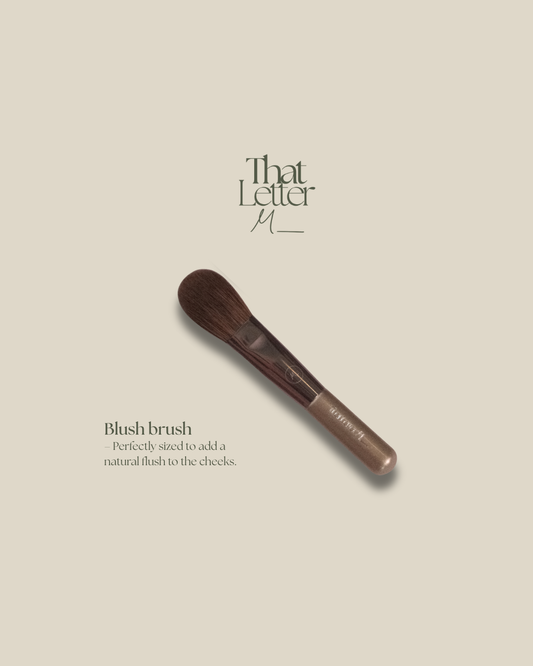 That Letter M En Route Blush Brush